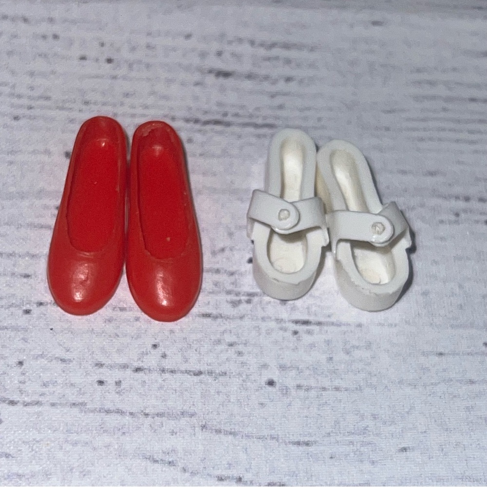 2 Pairs Vintage Barbie Shoes, Red Flats & White Strap Sandals – Marked Hong Kong